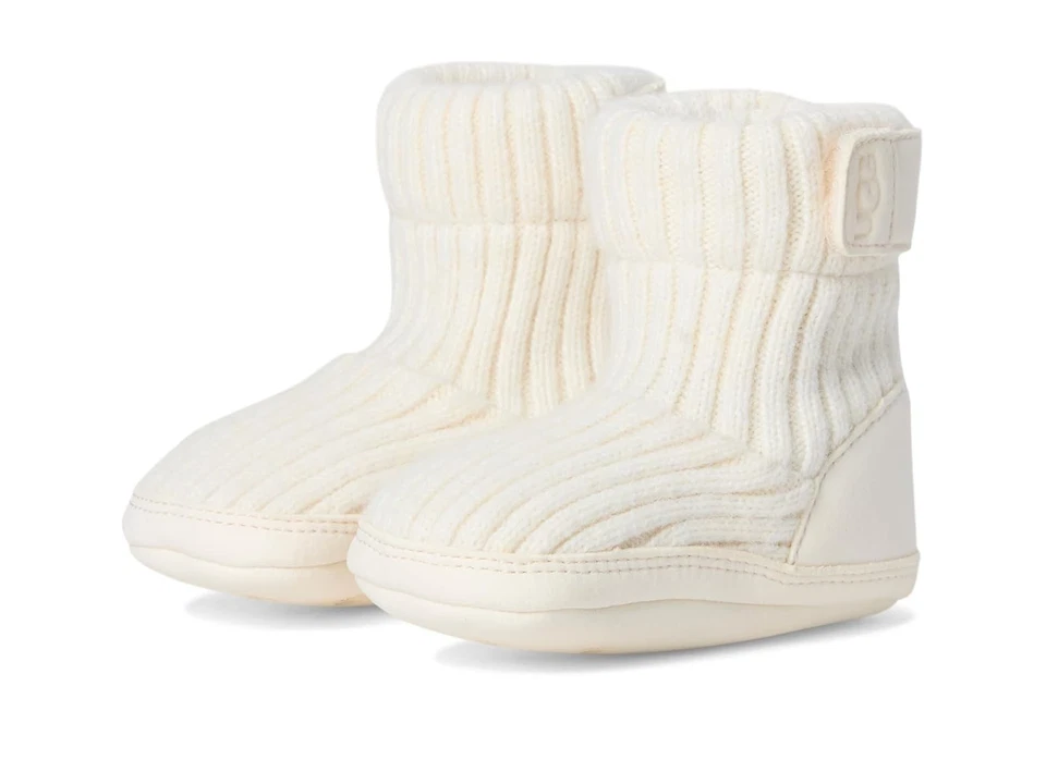 Children Unisex Slippers UGG Kids Skylar And UGG Beanie (Infant) — 第 1/1 张图片