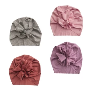 4Pcs Warm Hat Crochet Beanie Yarn Flower Shaped for Newborn Elastic Turban - Imagen 1 de 12