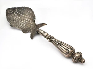 Antico cucchiaio da pesce, cucchiaio da ripiano, cucchiaio da setaccio V 750 argento 71,1 filo - Foto 1 di 5