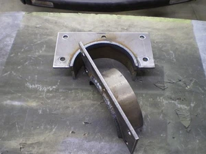 Universal Round mini c notch bolt in - Picture 1 of 3