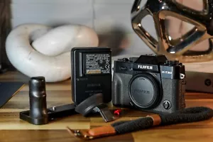 Fujifilm X-T20 Digital Camera - Black - Picture 1 of 19
