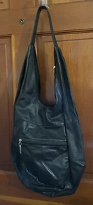 Black Leather HOBO Purse Zippered Closure - Picture 1 of 3