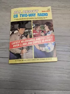 All About CB Radio Shack Book 1977 Segunda Edición Primera Impresión - Imagen 1 de 8