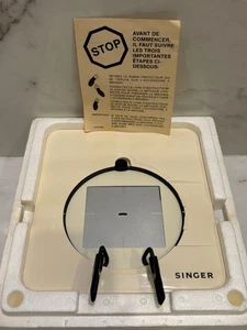 Vintage Singer Stickaufsatz für Nähmaschine KOSTENLOSER VERSAND - Bild 1 von 3