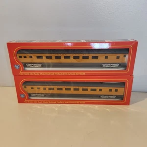 Coche de pasajeros de peso pesado escala HO IHC Union Pacific vintage lote de 2 - Imagen 1 de 4