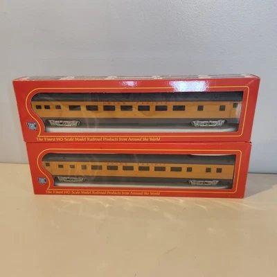 Coche de pasajeros de peso pesado escala HO IHC Union Pacific vintage lote de 2 Foto 1 de 4