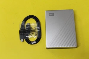 Western Digital My Passport Ultra For PC & MAC 4TB USB 3.0 Portable HDD, LOW USE - Picture 1 of 5