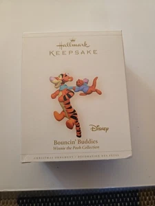 Neu im Karton Hallmark Andenken Disney Bouncing' Buddies Ornament Tigger Ferkel Winnie Pooh - Bild 1 von 4