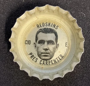 Tapa de botella Cola-Cola 1964-66 Pres Carpenter Washington Redskins como nueva - Imagen 1 de 2
