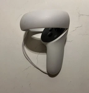 Original Meta Oculus Quest 2 VR Right Touch Controller Only Genuine - Tested - Picture 1 of 4