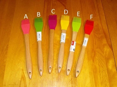 Trudeau Cepillo Silicona Pastelería Barbacoa 12po - Color a tu elección (NUEVO) Foto 1 de 3