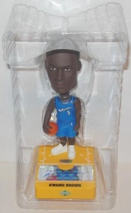 2001 Kwame Brown Upper Deck Playmakers Rookie Auto BobbleHead Autograph Bobble - Picture 1 of 6