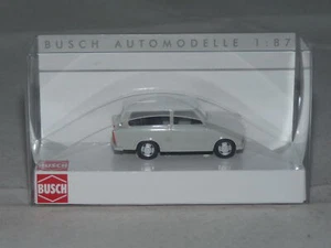 Busch 53206 Trabant P601 Universal Combi Gris/Blanco 1:87 NUEVO + EMBALAJE ORIGINAL - Imagen 1 de 1