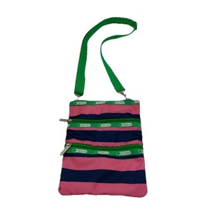 Bolso Bandolera LeSportSac Kasey Rugby Rayas Nylon 3 Cremalleras Rosa Azul Marino Verde - Imagen 1 de 9