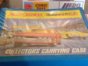 Matchbox Superfast Collectors Carrying Case and 24 Matchbox Cars - Picture 1 of 7