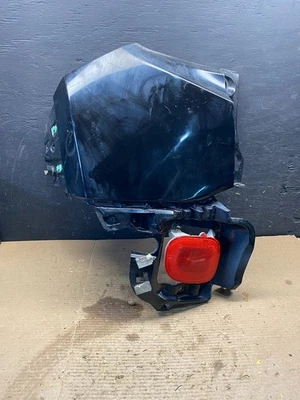 Parachoques trasero derecho Jeep Renegade 2015 a 2020 moldura lateral OEM R2679 DG Foto 1 de 4