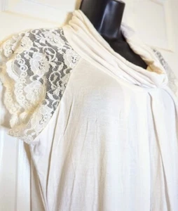 Weiße Studio Y Damen Bluse Spitze Flügelärmel  - Bild 1 von 6