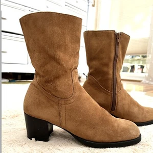 NWOB exquisite 100% soft suede Hush Puppies boots, sz 7, 38, super comfortable. - Picture 1 of 8