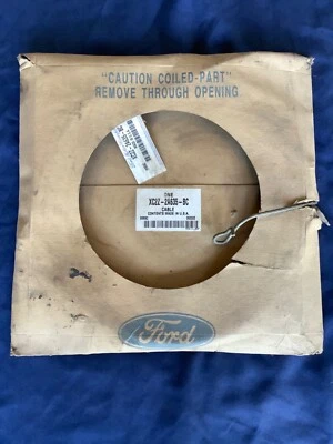 Cable trasero freno estacionamiento Ford OEM 2000 E-350 Econoline Club Wagon XC2Z-2A635-BC Foto 1 de 2