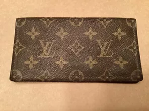 VINTAGE LOUIS VUITTON MALLETIER SIGNATURE CHECK BOOK COVER /BILL FOLD *EXCELLENT - Picture 1 of 18
