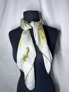 Vintage 100% Silk Scarf Made in Italy Floral Design Hand Rolled Hem 30" x 30" - Picture 1 of 4
