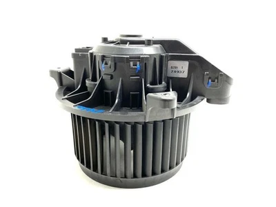 Двигатель вентилятора отопителя переменного тока AE83-19846-AB подходит для Ford Fiesta 63099 2011-2019 годов выпуска - Изображение 1 из 4