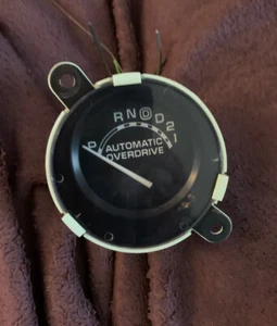 1983-1986 BUICK LESABRE RWD GEAR SHIFT INDICATOR GAUGE OEM Has Overdrive - Picture 1 of 3