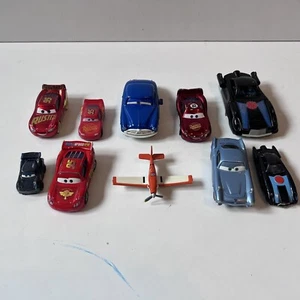 Paquete de autos de juguete de Disney: autos, increíbles, aviones, etc. - Imagen 1 de 10