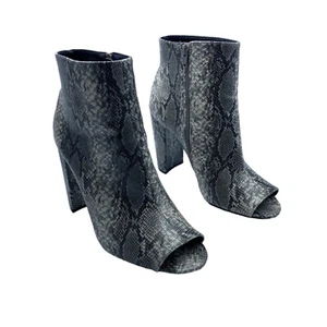 Nuevo con etiquetas Windsor Mujer Talla 10 Cachemira Estampado en Serpiente Negro Blanco Punta Abierta Botas al Tobillo - Imagen 1 de 5