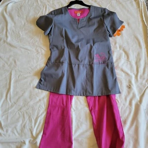 NWT Orange Standard Charcoal Grey Redondo 4 Pocket Scrubs Top, Laguna Pants M - Picture 1 of 5