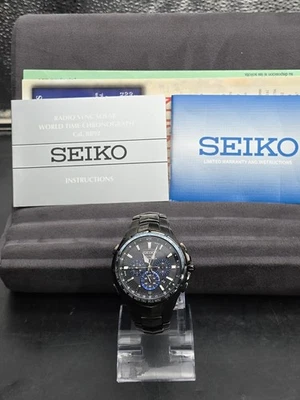 USADO Reloj Seiko Coutura Hombre 8B92-0AX0 Hora Mundial, Fecha, Acero Inoxidable, Solar Foto 1 de 4