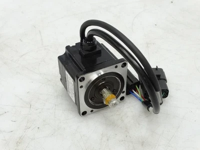 SERVOMOTOR YAMAHA SGMP-01U314M Foto 1 de 3