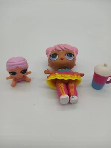 LOL Surprise Doll Paint Splatter Pink Hair Buns Purple Eyes Baby Sis Cup - Picture 1 of 2