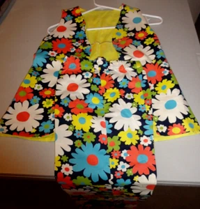 Vintage 1960's Handmade Vest and Pants MOD Flower Girls Size 10-12 - Picture 1 of 9