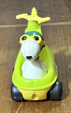 Vintage Peanuts Snoopy's Helicopter And Woodstock Toy 1965 Cover