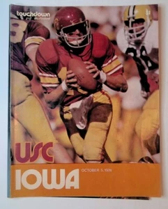 IOWA HAWKEYES Vs USC FOOTBALL Program 1974 Oct. 5 - Picture 1 of 2