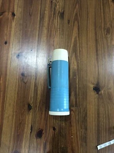 Vintage Thermos Blue 32 Oz 1 Quart with Handle Made in USA 84A73 - Picture 1 of 10