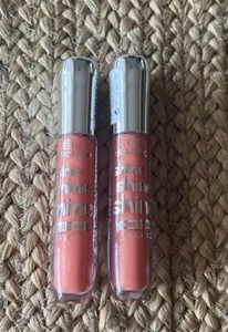 Two New Essence 22 Peaches And Cream Wet Look Lip Glosses - Picture 1 of 2
