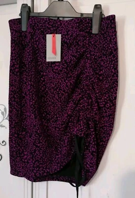 Oasis Skirt Size Small - Image 1 of 4