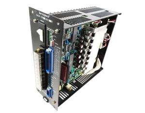 Servopack de aire acondicionado Yaskawa CACR-SR05AB1ER CACRSR05AB1ER 200 V - Imagen 1 de 16