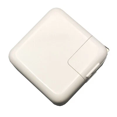 🔥Genuine Apple 30W USB-C POWER ADAPTER CHARGER A2337 A2164 A1882 🔥 - Image 1 of 4