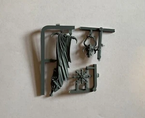 Chaos Knights standard x1 Warhammer The Old World Age Of Sigmar Knight - Picture 1 of 2