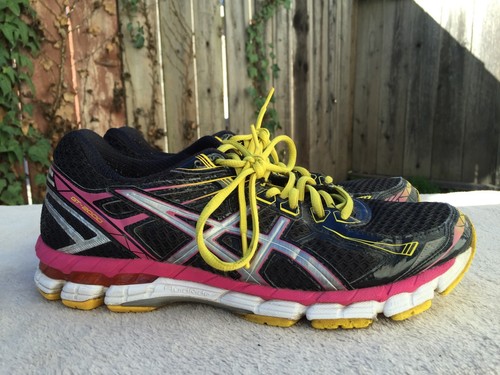 Scarpe da corsa donna ASICS GT 2000 taglia US 9 5 EU 41 5 nero rosa caldo T3P8N