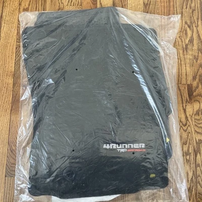 GENUINE TOYOTA 4RUNNER 10-24 CARPET FLOOR MATS TRD OFFROAD FRONT REAR Black NEW Foto 1 de 4