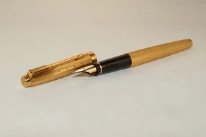 VINTAGE PARKER 75 PERLE FOUNTAIN PEN - GOLD PLATED - NEAR MINT - DATED 1988 IE - Picture 1 of 18