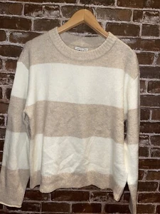 NUEVO CON ETIQUETAS SUÉTER AMERICANO EAGLE AE WHOA TAN SUAVE CUELLO REDONDO BRONCEADO MEDIO CREMA RAYAS - Imagen 1 de 5