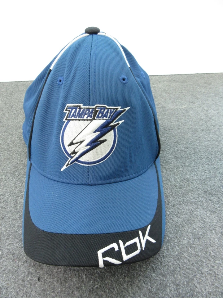 Gorra Tampa Bay Lightning Reebok para hombre ajustada talla única azul negra NHL hockey Foto 1 de 4