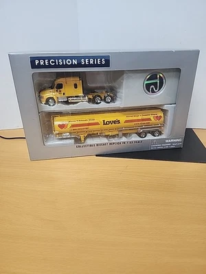 Tonkin Precision Series 1:53 Scale Freightliner Cascadia Love's Tanker - Image 1 of 4