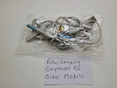 New Old Stock White Stereo Earphones SAMSUNG Retro AEP421SBE 3UKPOST - Image 1 of 4