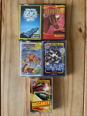 PAQUETE ZX SPECTRUM - Entrenador 2, Bucanero, Bombscare, Zzoom, Spike en Transilvania - Imagen 1 de 4